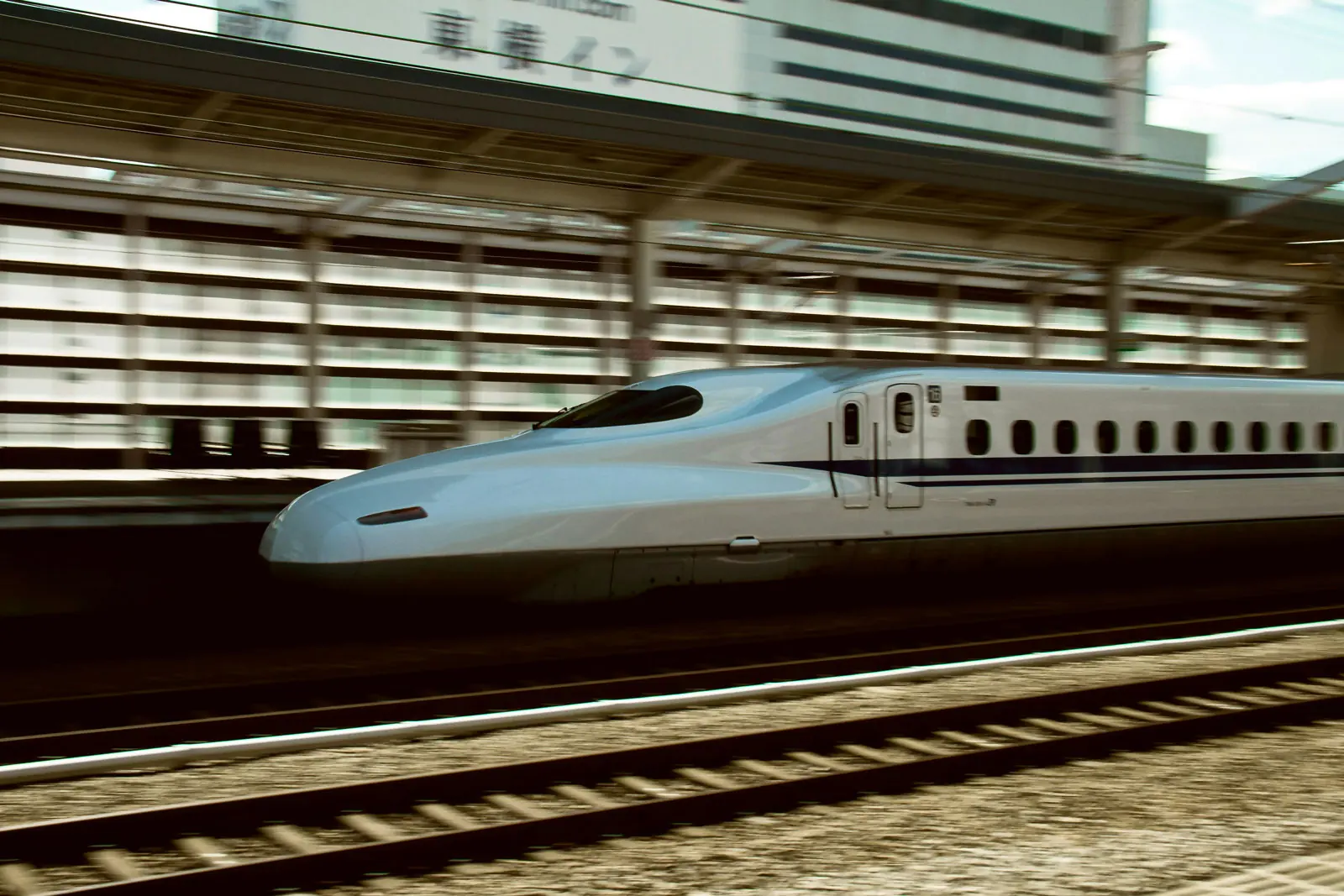 Tren bala Shinkansen en Japón